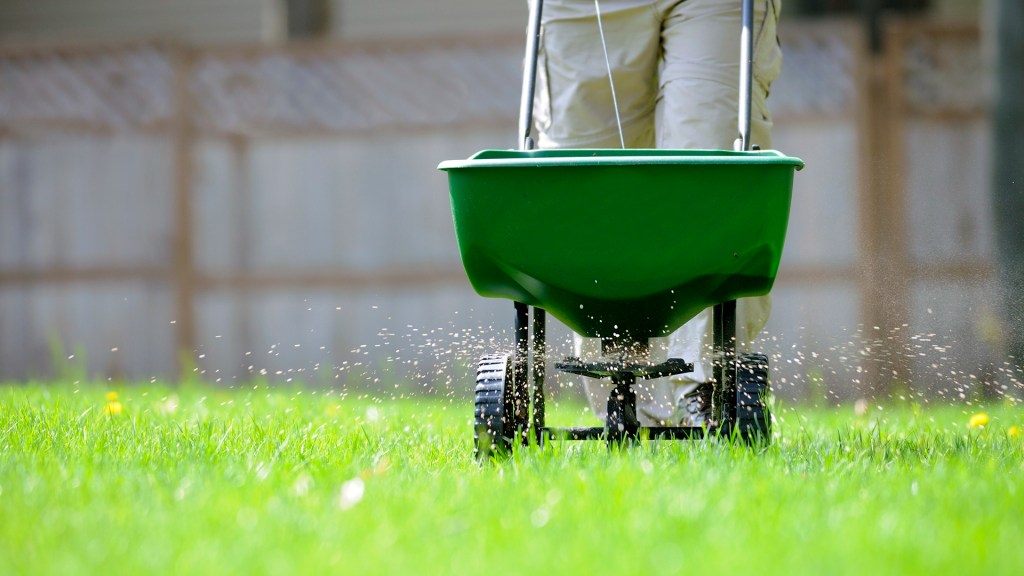 Fertilizing grass in Apex, NC by Lawn Panther