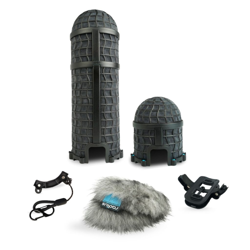 Mini-ALTO 280 windshield kit components with grey fur cover and magnetic pods