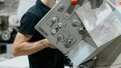 HOW TO CALCULATE AND CORRECT SPRINGBACK IN SHEET METAL BENDING (FORMULAS & METHODS)