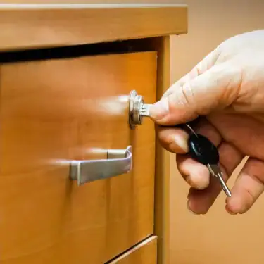 best-cabinet-lock-service