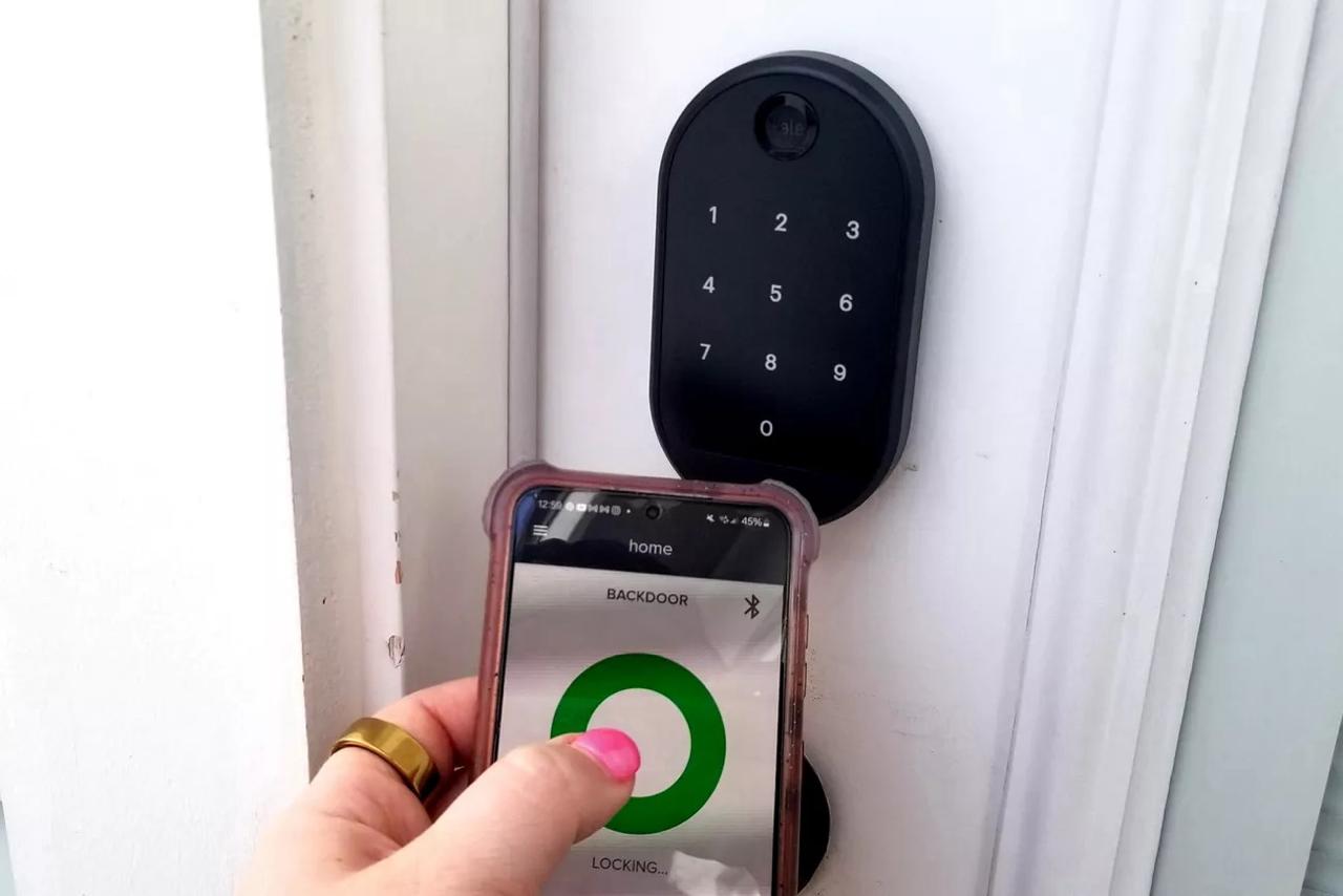 Smart lock installation