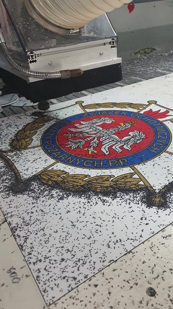 Frezowanie Poznań - Frezowanie w płycie kompozytowej