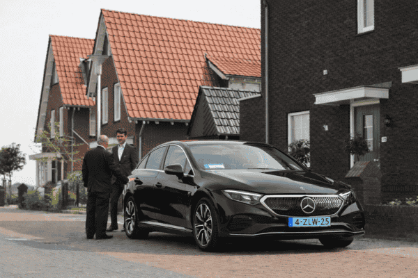 Zakelijke taxi Leiden professioneel vervoer