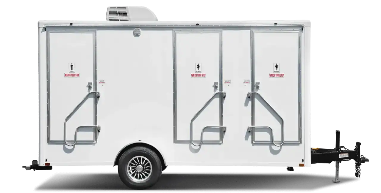 Lux Dumps 3 restroom Trailer, redlands california