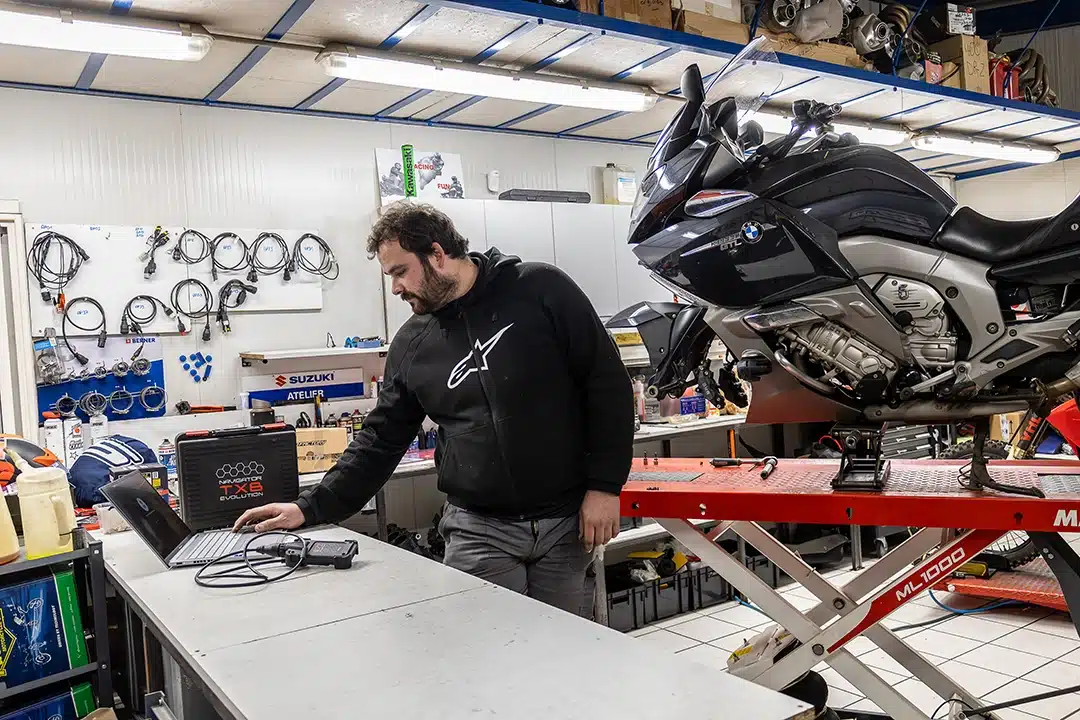 M2D-moto-reparation-marvin