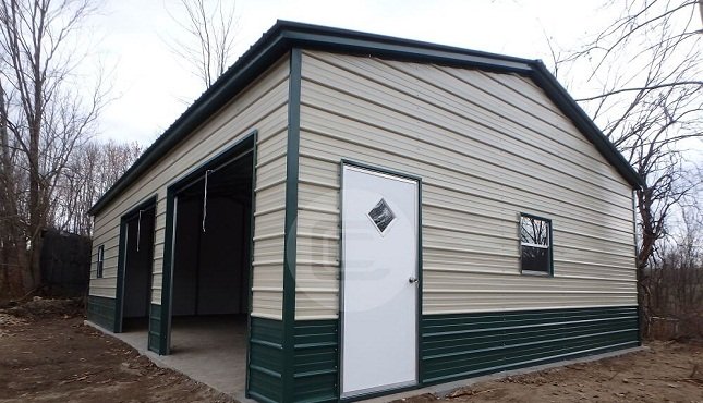 Side Entry Metal Garage – 24×31