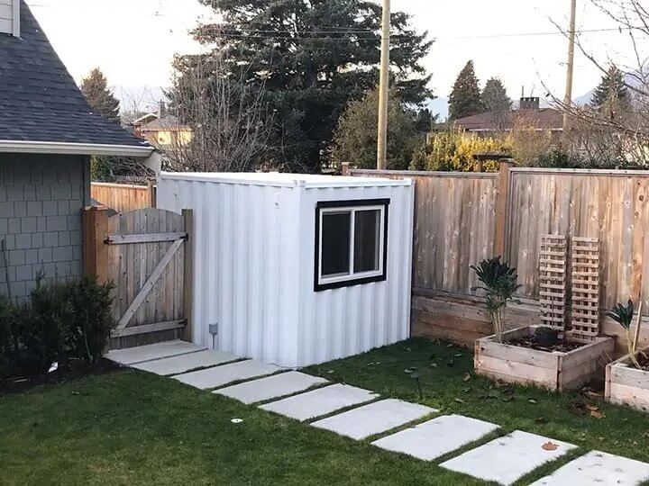 Laneway Motorcycle Garage