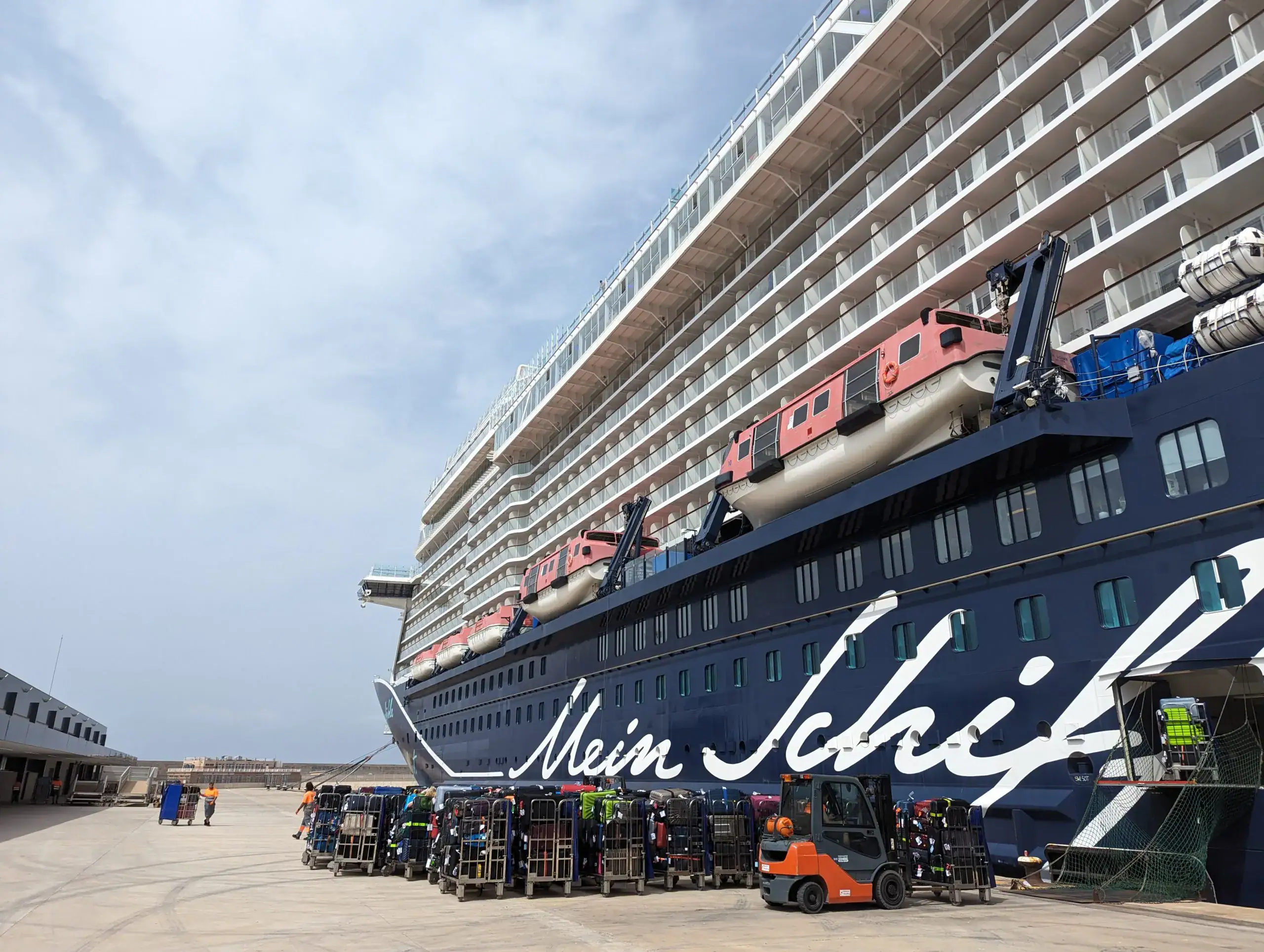 Westliches Mittelmeer auf der Mein Schiff 2