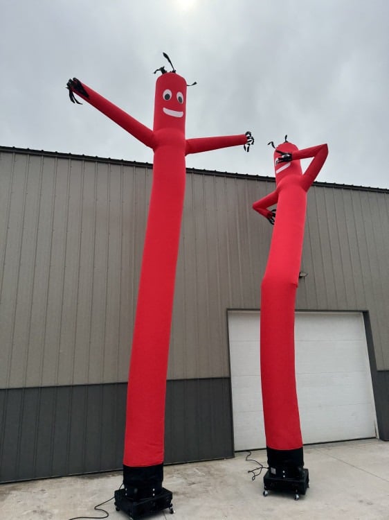 Inflatable Wavy Tube Guy