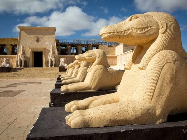 2 Days Atlas Adventure to Kasbahs, Berber Villages ,Atlas Mountains, Valleys, Ouarzazate City and Skoura Palm Oasis