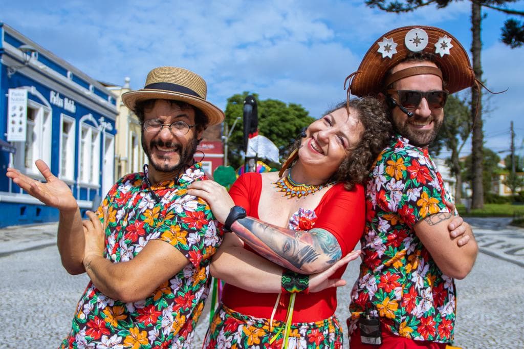 Apresentação musical e show de mágica neste fim de semana no Boulevard