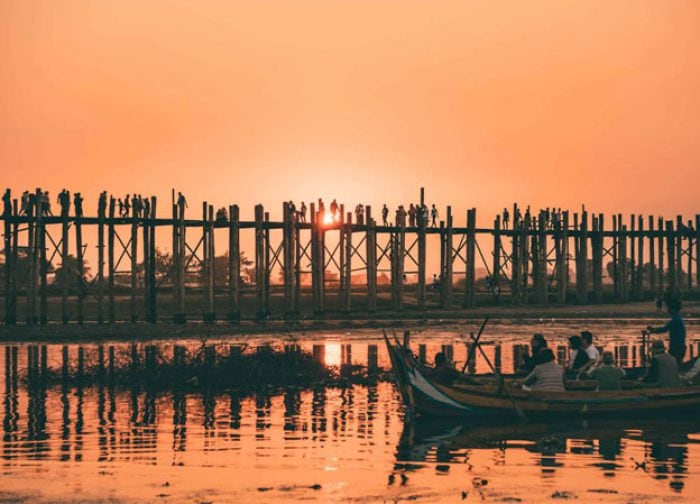 reasons-must-visit-myanmar-u-bein-bridge