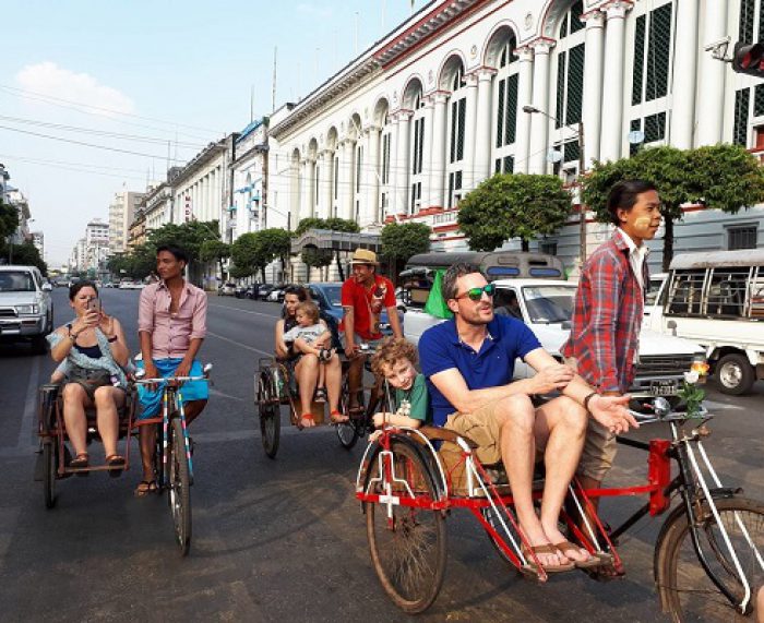 Dala Trishaw Tour
