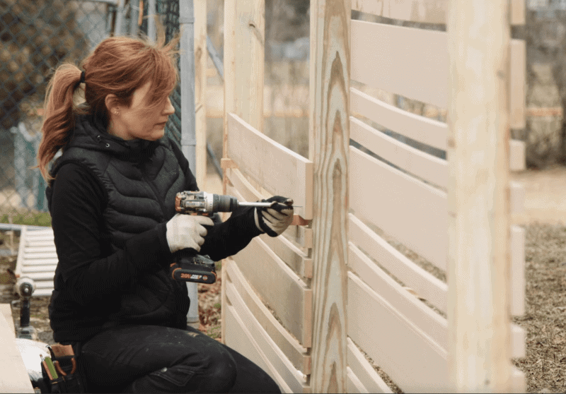 Theresa Worx 20V drill privacy screen MyFixitUpLife What You Need to Know About the Worx 20V Cordless DrillDriver MyFixitUpLife MyFixitUpLife Theresa MyFixitUpLife Worx 20V cordless drill Modern Mill Privacy Fence