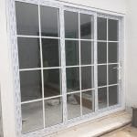 Pintu Sliding UPVC + List kotak-kotak
