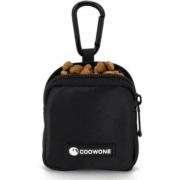 Waterproof Dog Training Treat Pouch with Poop Bag Dispenser (BLK)