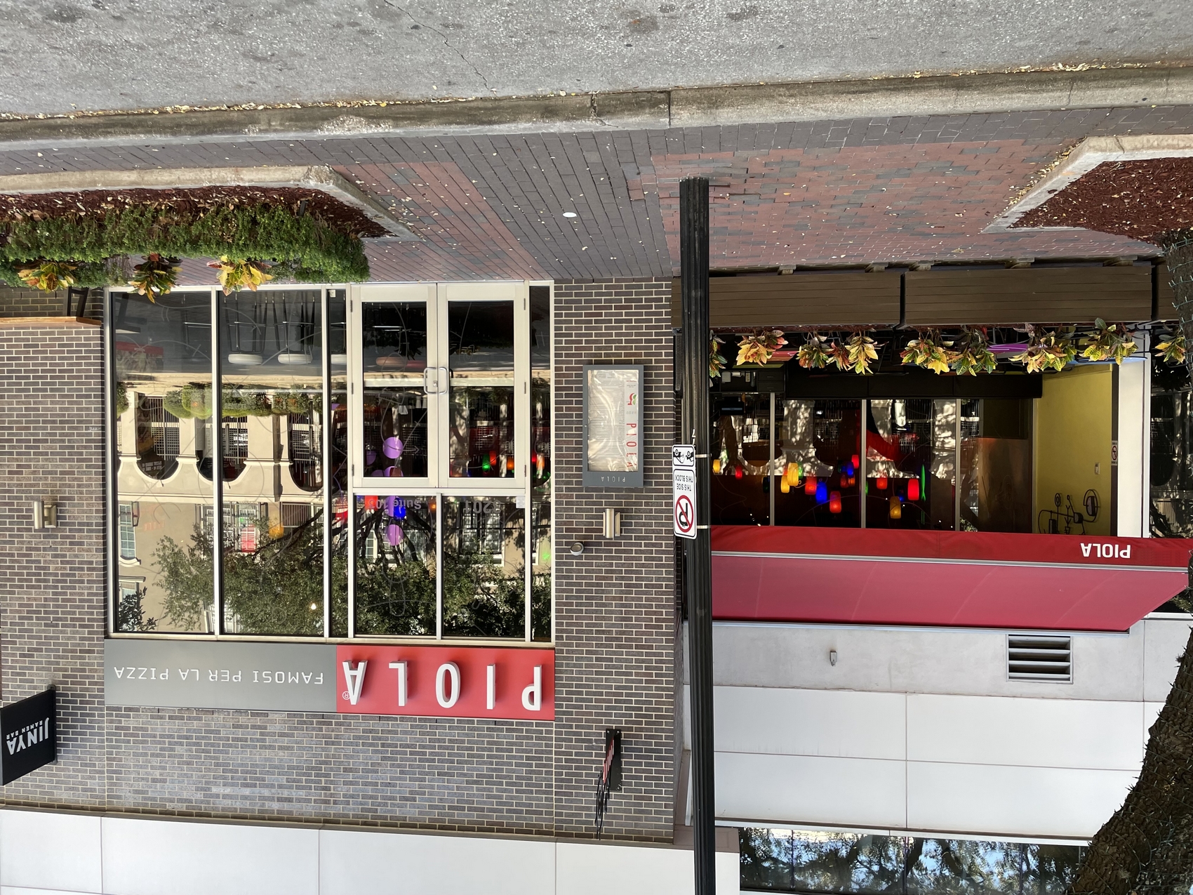 Entrance Piola HoustonMidtown