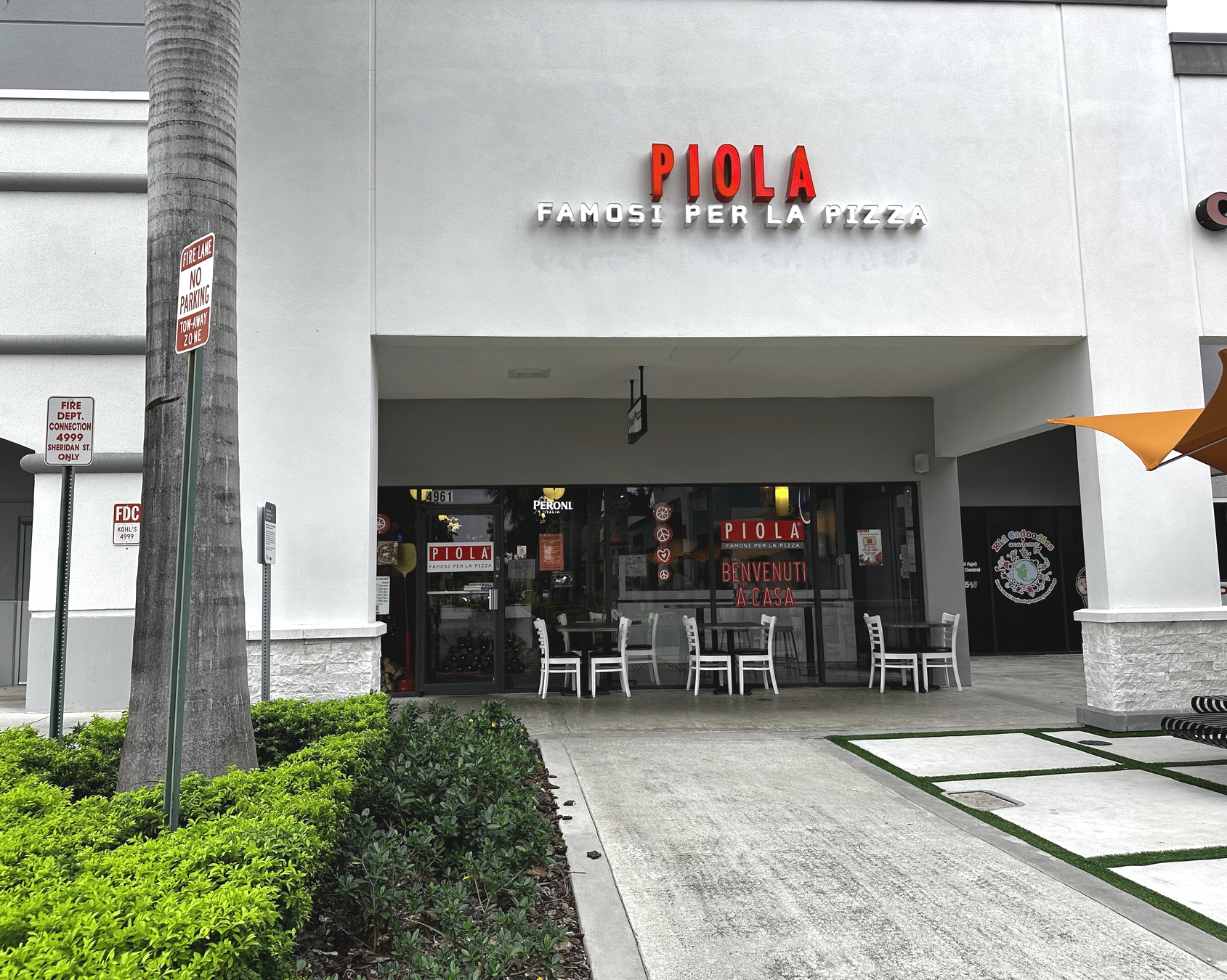 Piola Hollywood FL