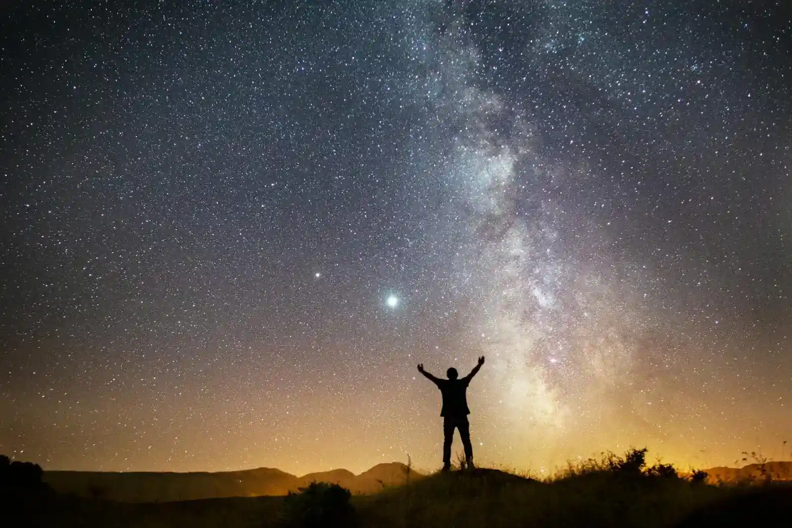 Chile: Los Cielos Más Oscuros y Limpios del Mundo Te Esperan