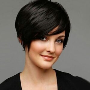 Přirozená černá krátká paruka Doris