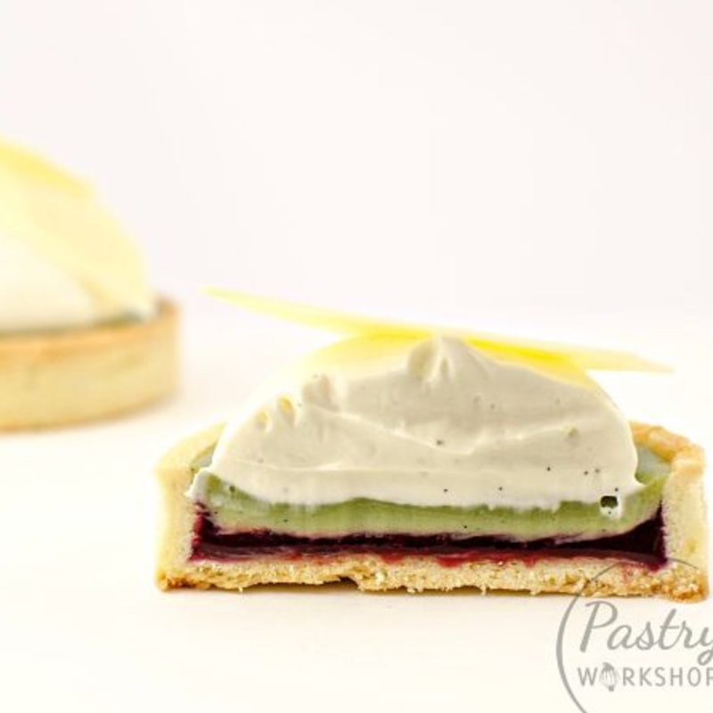 Mini tarte cu zmeura si fistic