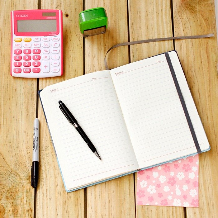 Bloc de notas en escritorio con Calculadora