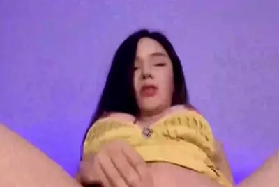 คลิปโป๊ LGBTQ Cherry_iiiii สาวสองทรงดี เอากับแฟนเย็ดกันมันสุด