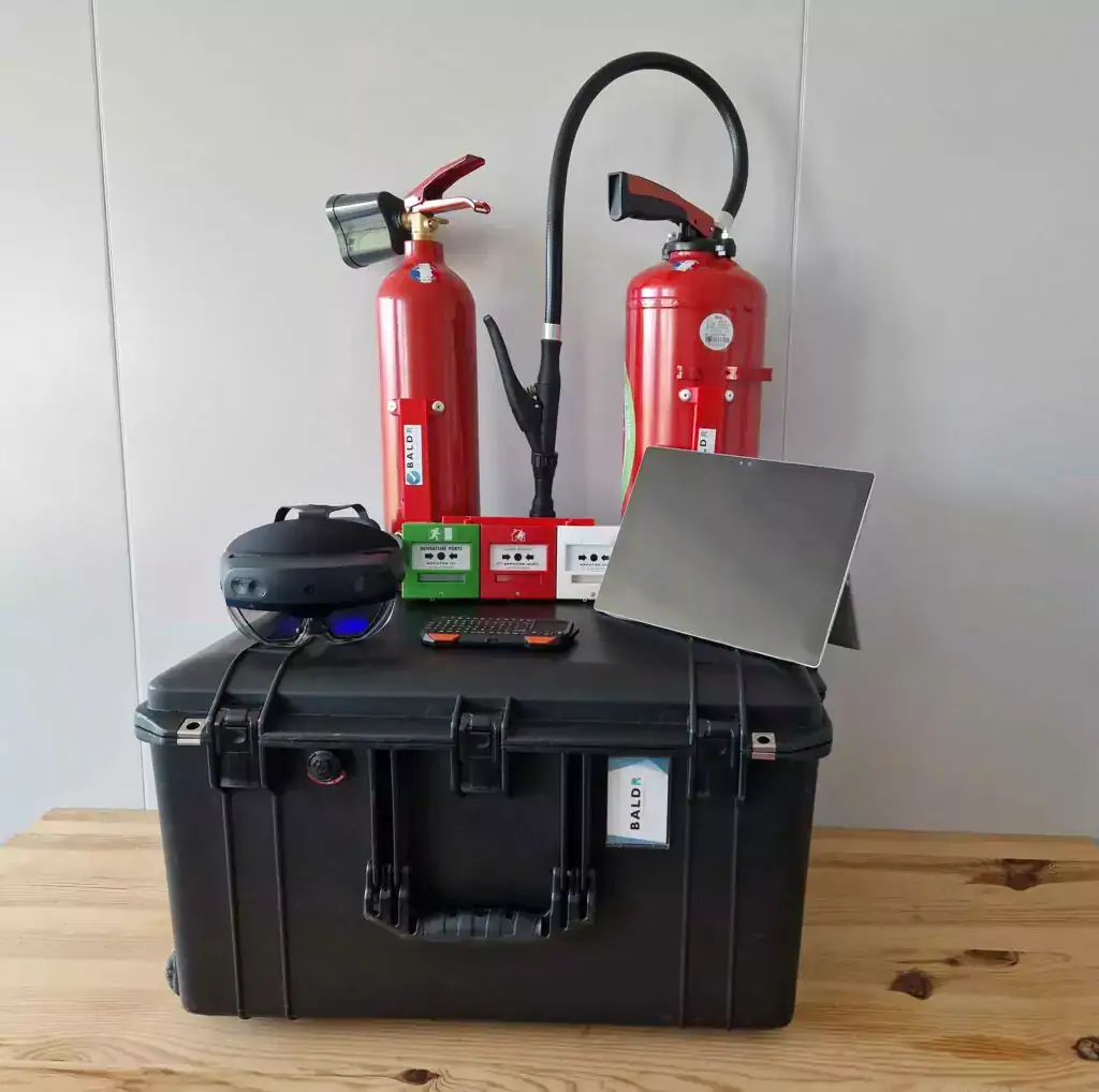 Présentation du kit d'intervention utilisé pour la précention incendie