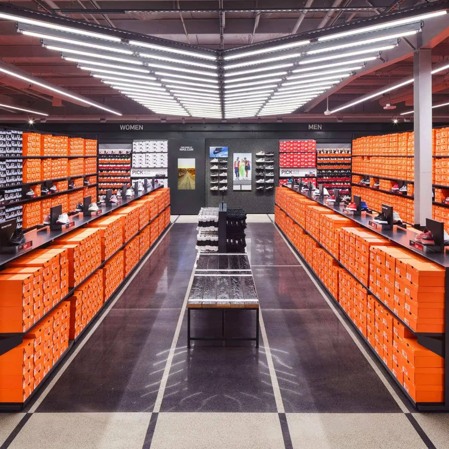 Mapei Ultratop levigato Nike-FS-Plaisir_France