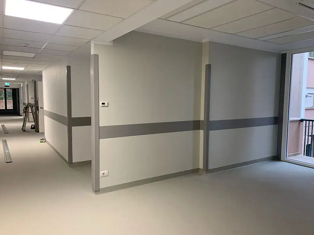 Tinteggiatura-aree basso medio alto rischio ambienti-ospedalieri