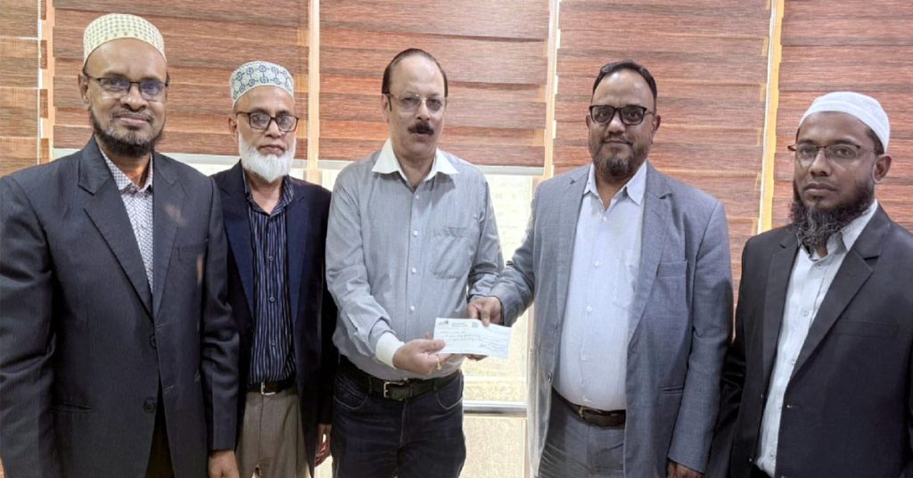 ডটকম সোয়েটারের ৫ কোটি ৩১ লাখ টাকার বীমা দাবি পরিশোধ করল ফেডারেল ইন্স্যুরেন্স