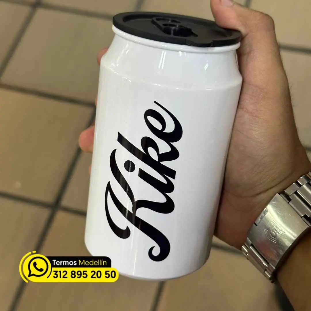 Latas Personalizadas con nombre en Medellin