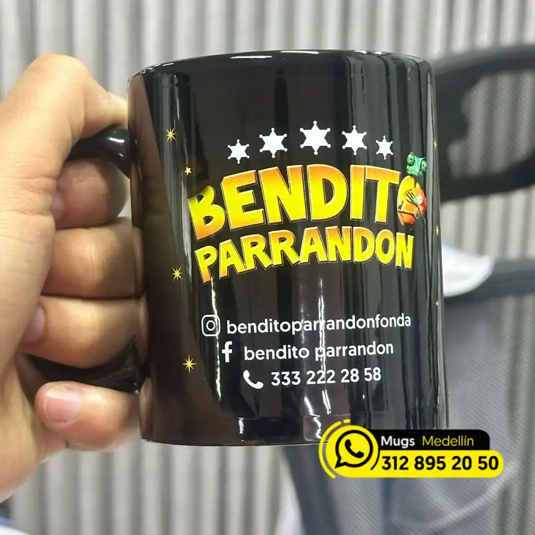 mugs negros personalizados para negocio