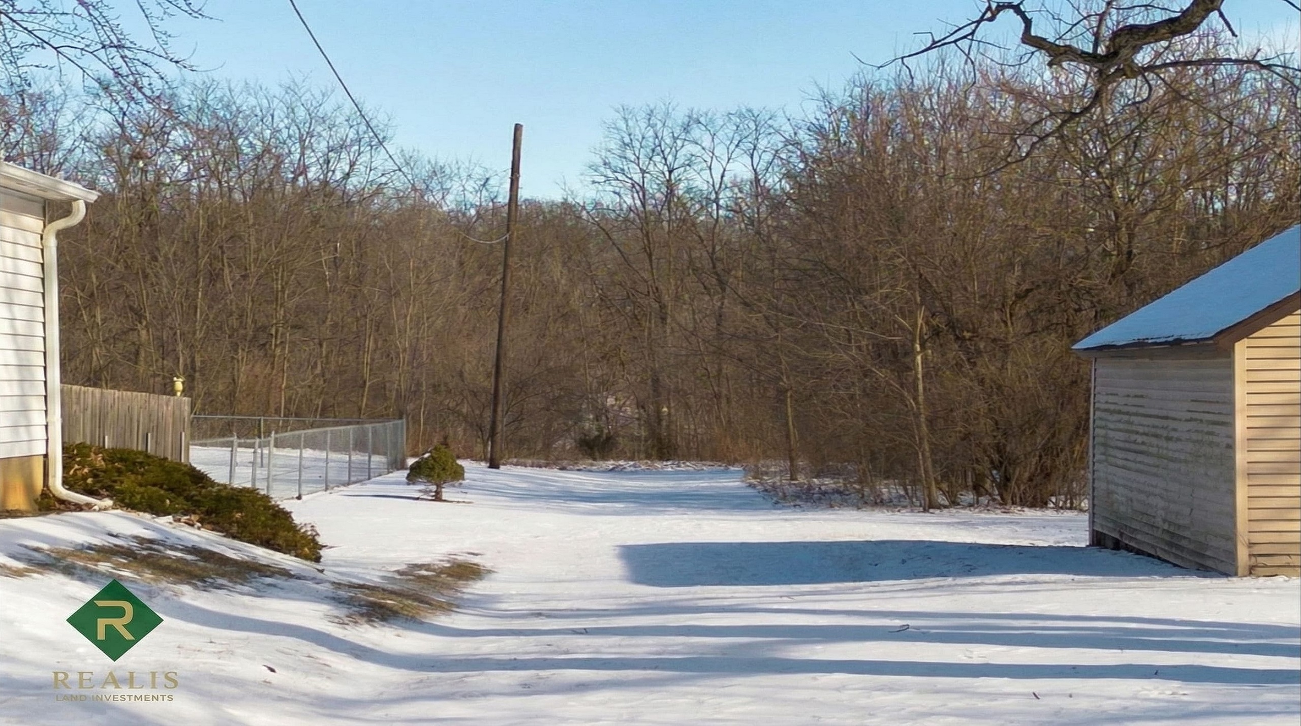 Overlay_the_provided_2k_202602040007