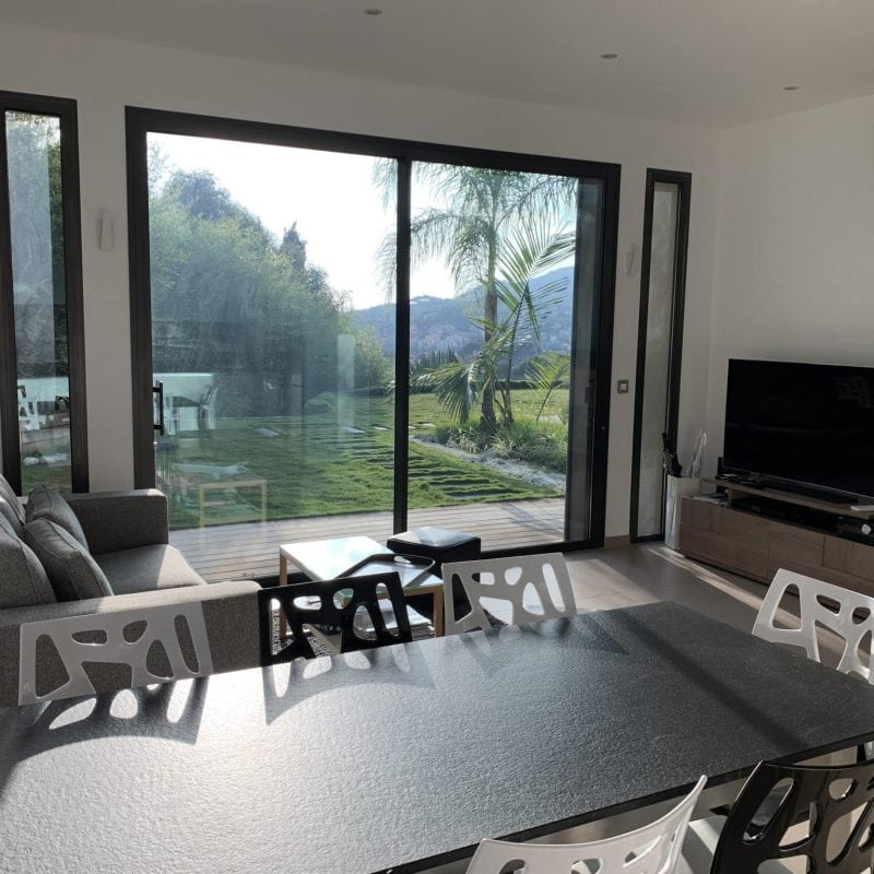 Séjour-vue-vers-lextérieur-1