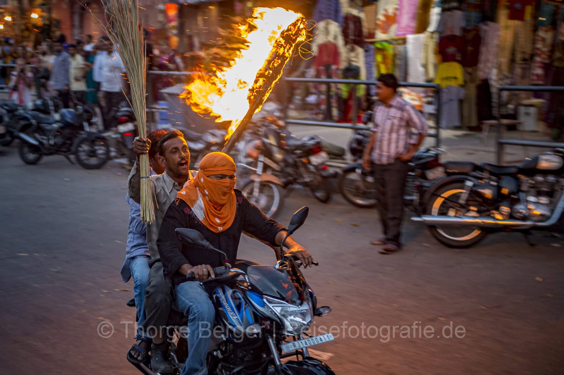 India-2014-3032