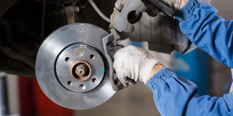 Warning Signs You Need a Brake Repair Service Immediately