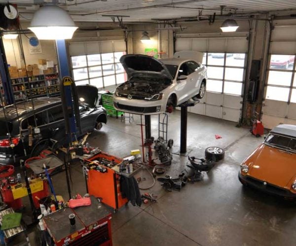 Top-Car-Garages-in-Al-Quoz-Dubai