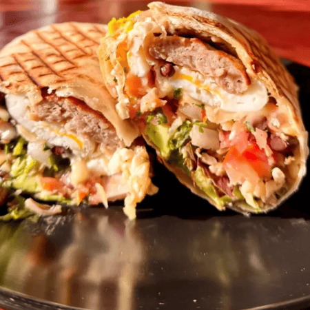 Coffee, breakfast & lunch made fresh daily.