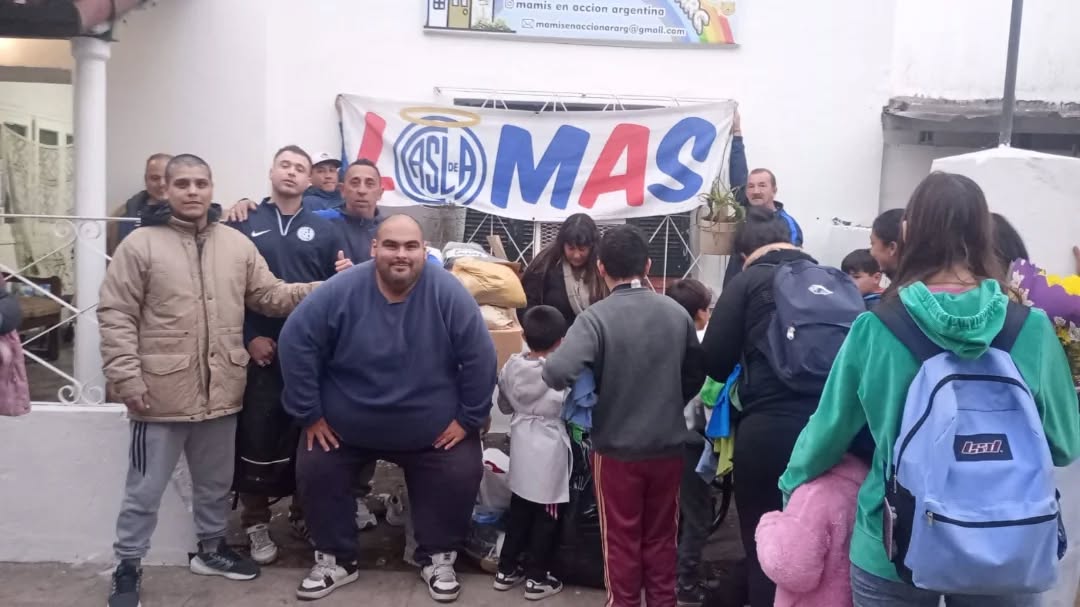 Campaña de abrigo en Lomas de Zamora