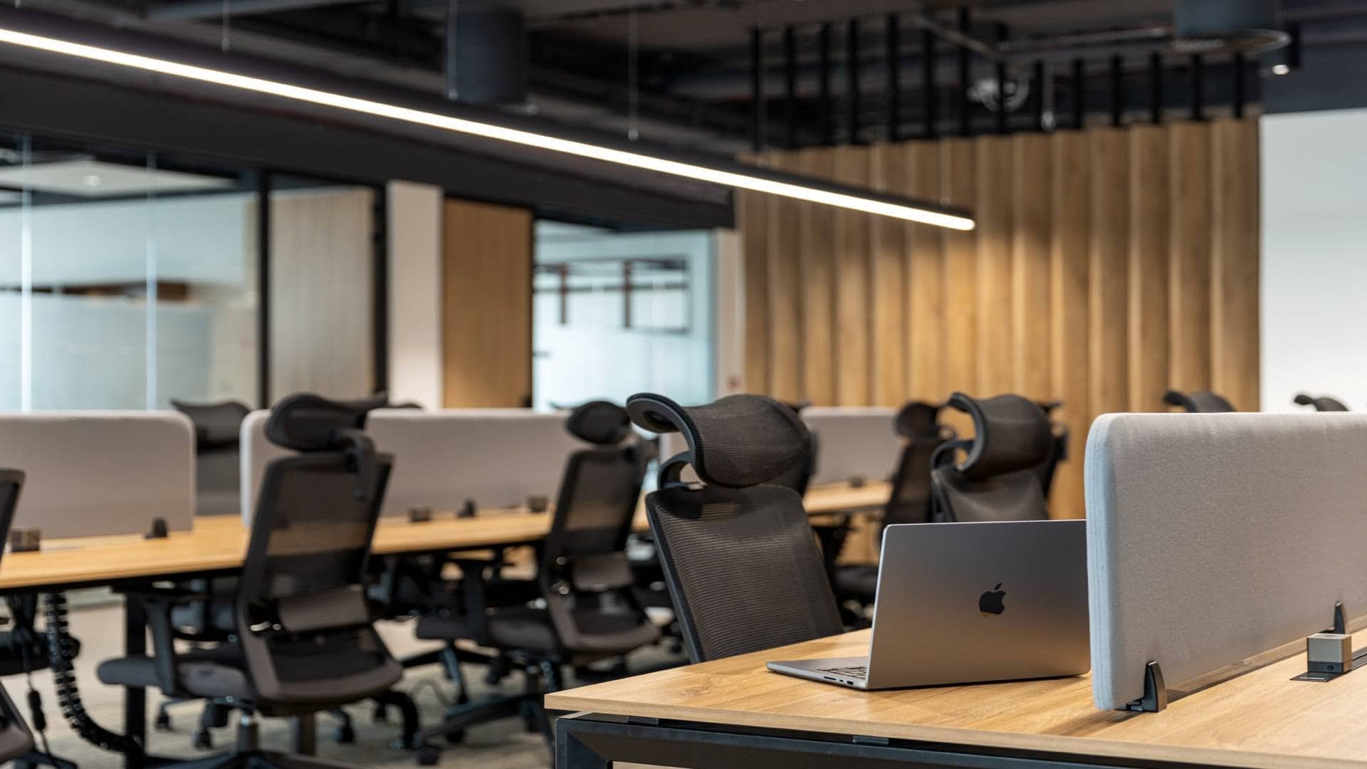 Dubai coworking workspace for startups and entrepreneurs Dubai coworking workspace for startups and entrepreneurs