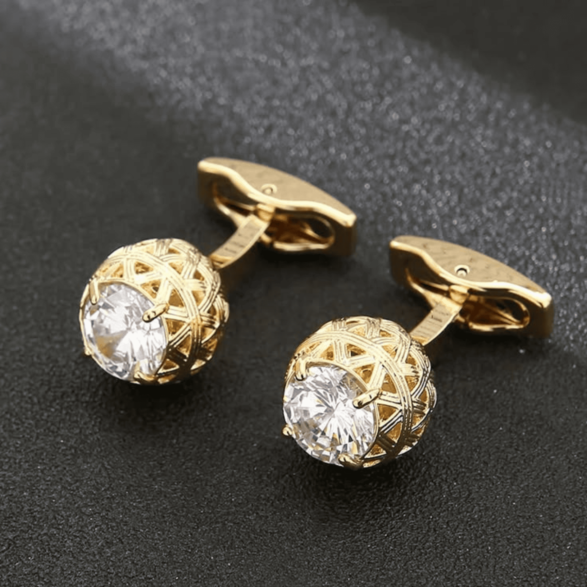 CLASSY CUFFLINKS