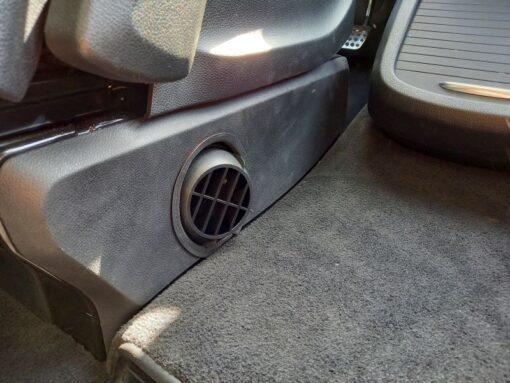 Autoterm 2D Planar Standheizung Diesel im Mercedes Vito Vklasse Marco Polo Viano 447 und 639 Camper nachrüsten Luftauslass