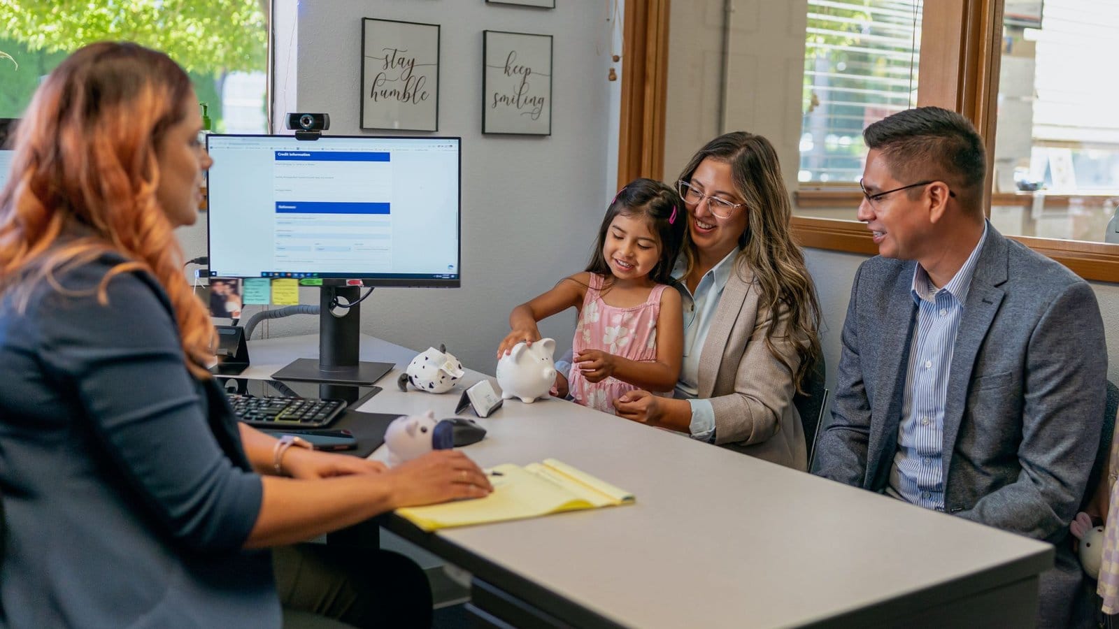 Corporate Bank Accounts vs. Personal Bank Accounts: Key Differences for Business Owners