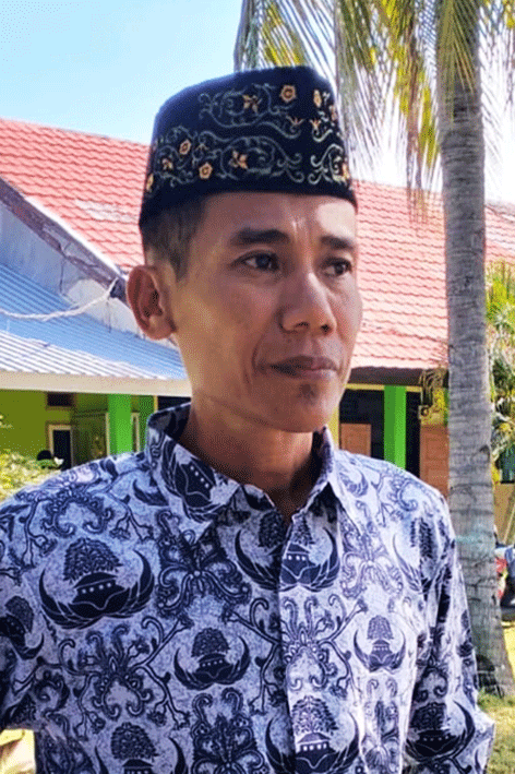 HUSNIANI,S.Pd