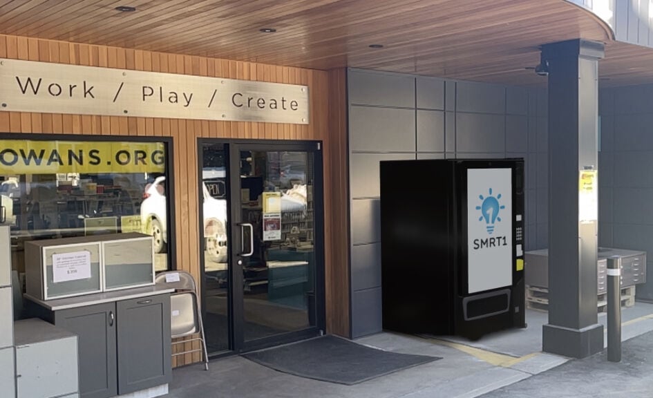 6 Ways Smart Vending Machines Increase In-store Sales with a combination of physical and digital solutions!