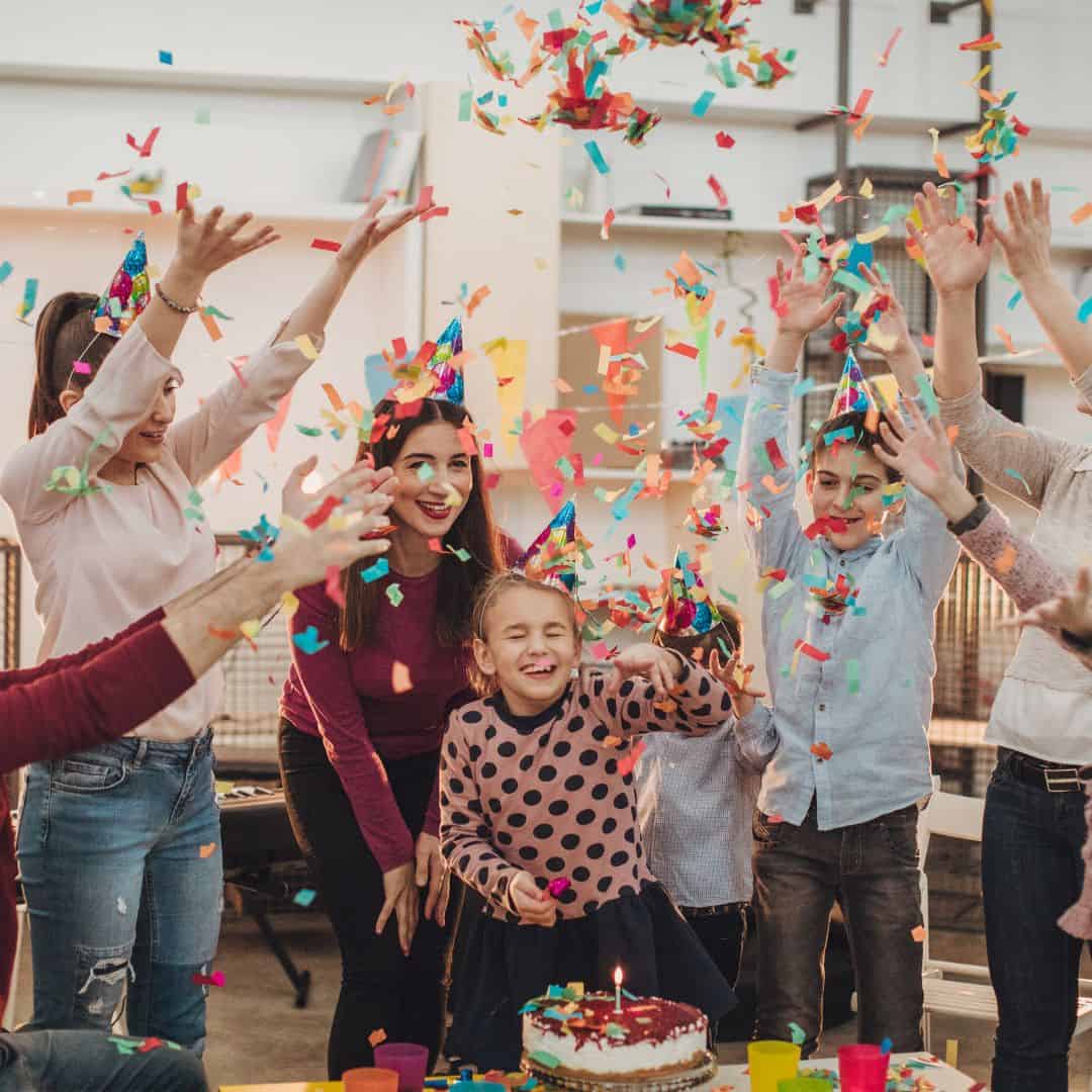 Geen traktatiebeleid op school: hoe vier je een verjaardag zonder snoep (en mét plezier)?