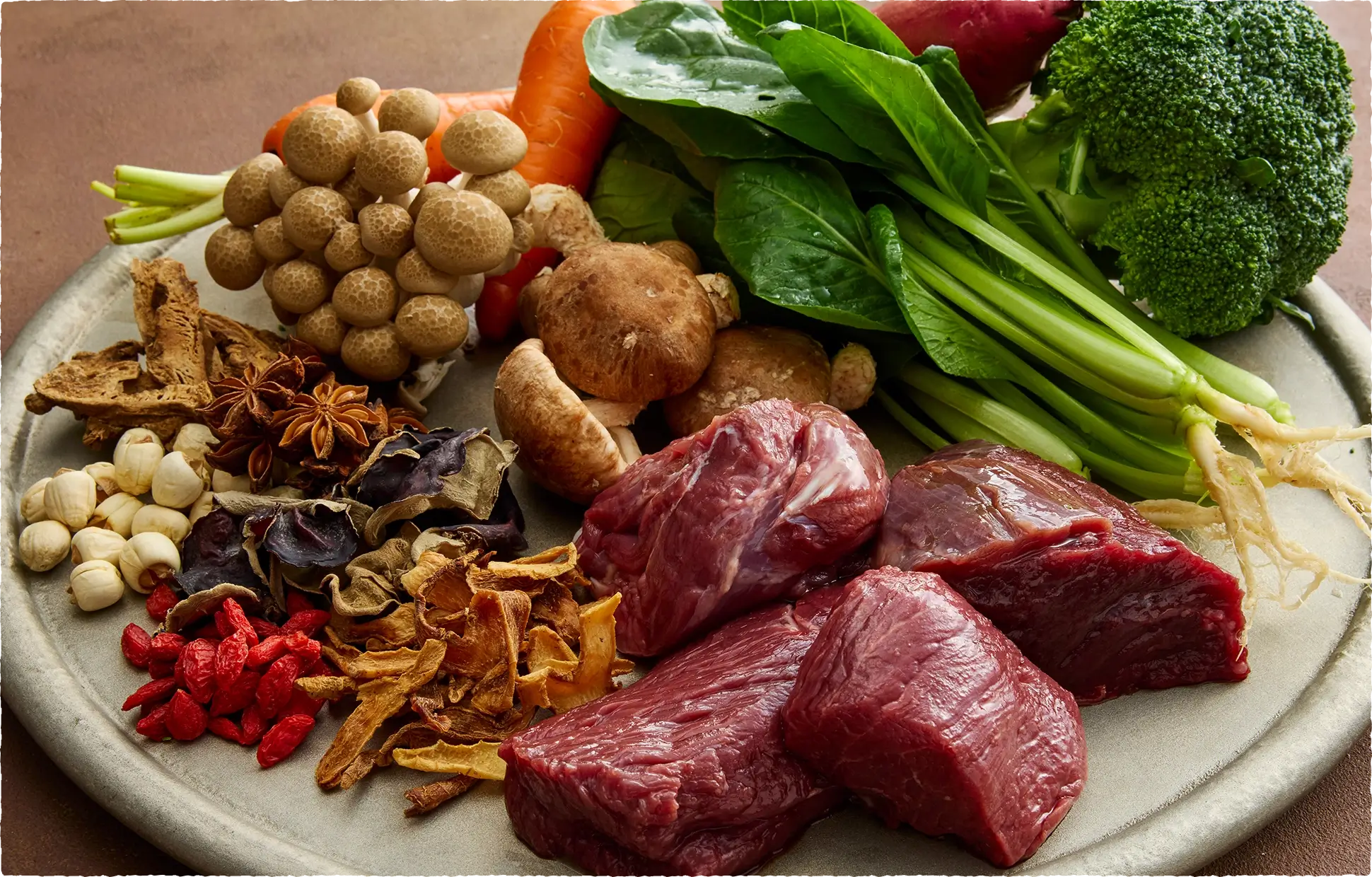 心臓の健康維持に配慮した、国産・無添加・和漢植物120種配合の特別療法食