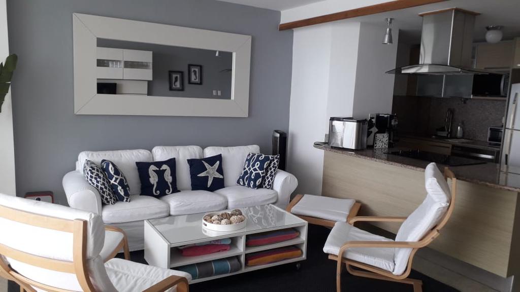 7312BB53-7505-434E-9719-A71C341E8864