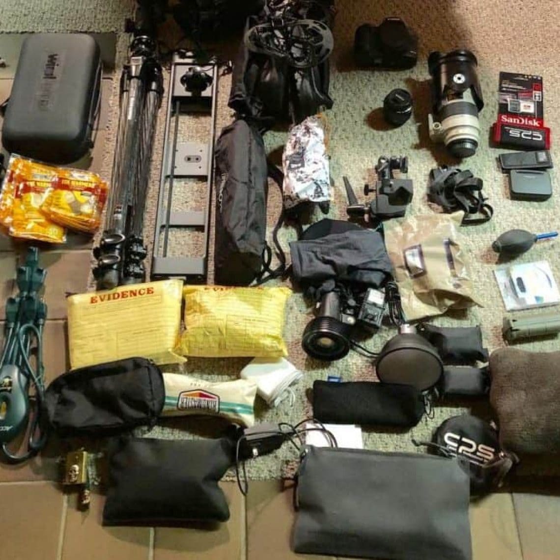 53648553_10156997259342970_7803969501115973632_o Stonetree Creative - Camera gear spread out on a floor